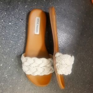 Steve madden pearls sandals